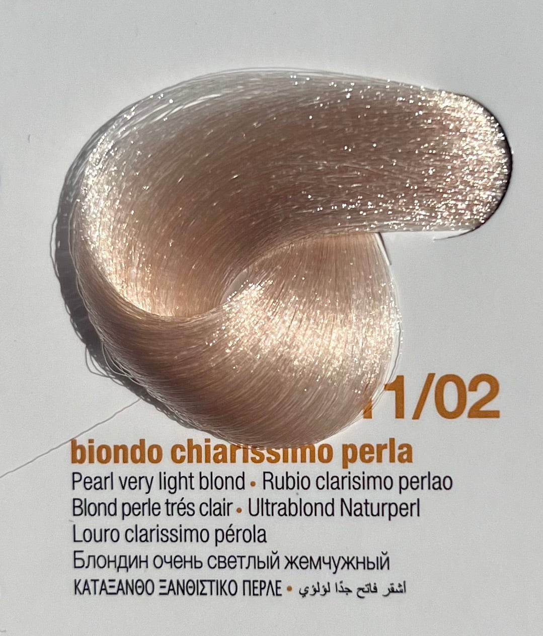 11.02 Pearl Very Light Blonde